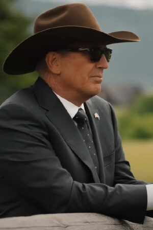 Kevin Yellowstone Season 5 John Dutton Grey Blazer
