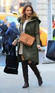 Jessica Alba American Actress Green With Fur Collar Coat