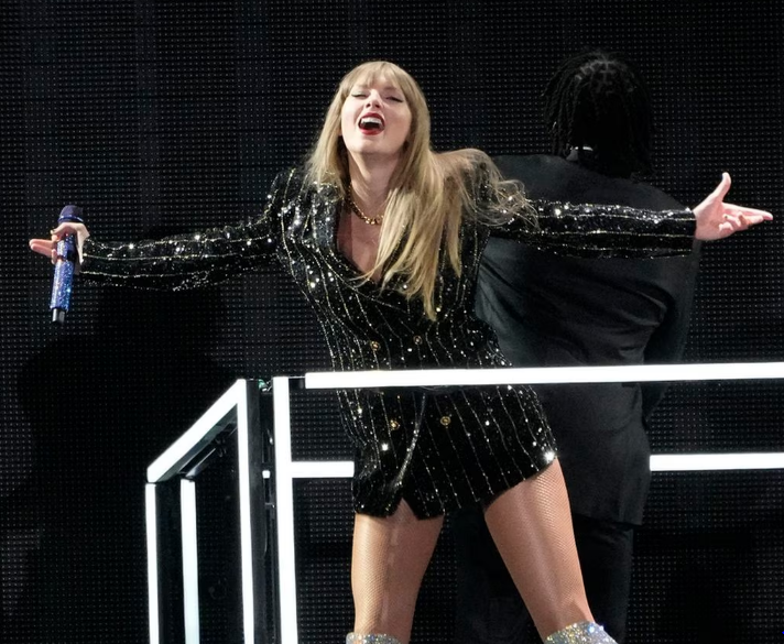 Taylor Swift Eras Tour 2023 Black Coat Taylor Swift Eras Tour 2023 Black Coat