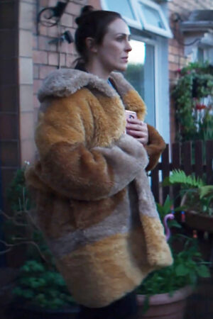Janet Tv Series The Lovers 2023 Roisin Gallagher Fur Coat.