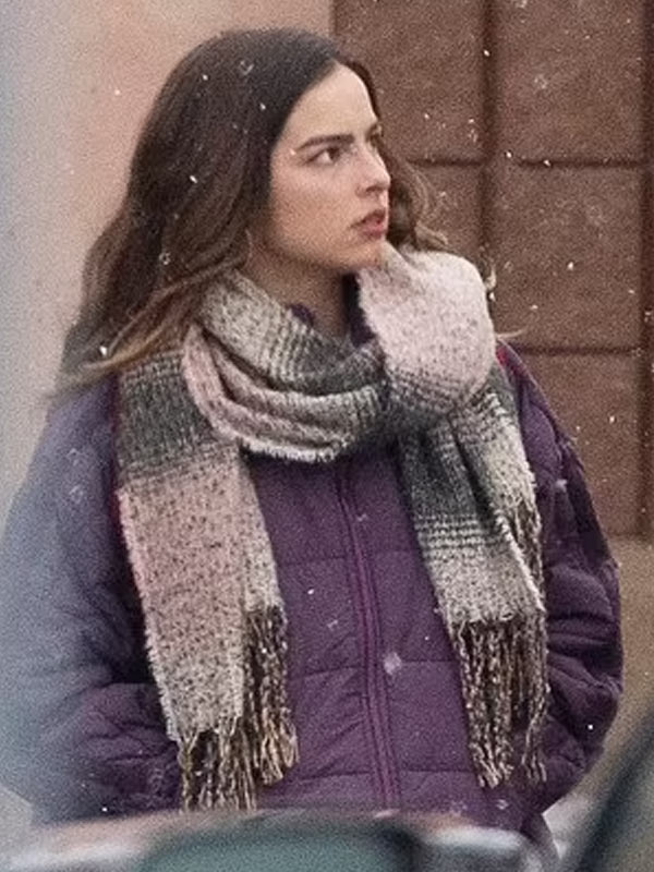 Movie Thanksgiving 2023 Addison Rae Puffer Jacket Movie Thanksgiving 2023 Addison Rae Puffer Jacket
