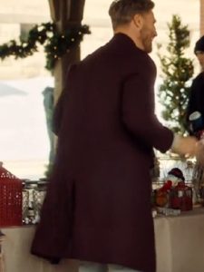 Mom’s Christmas Boyfriend 2023 Anthony Bewlz Coat