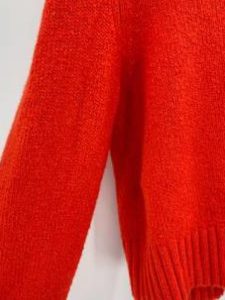 Taylor-Swift-Chiefs-Game-Cherry-Cashmere-Sweaters
