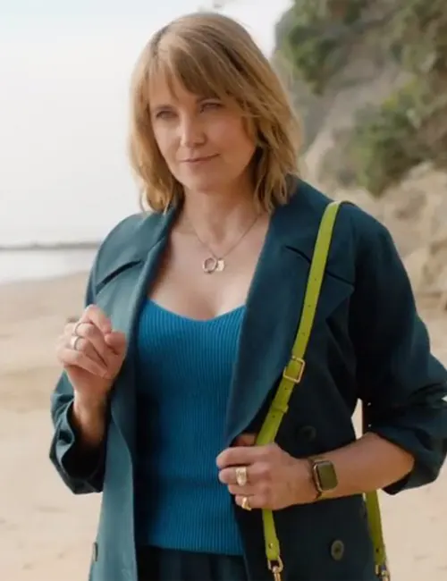 Lucy Lawless My Life Is Murder’s Season 4 Alexa Crowe Teal Trench Coat. Lucy Lawless My Life Is Murder’s Season 4 Alexa Crowe Teal Trench Coat.