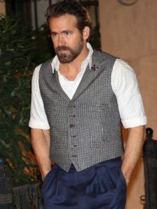 Movie Imaginary Friends 2024 Ryan Reynolds Grey Checkered Vest.